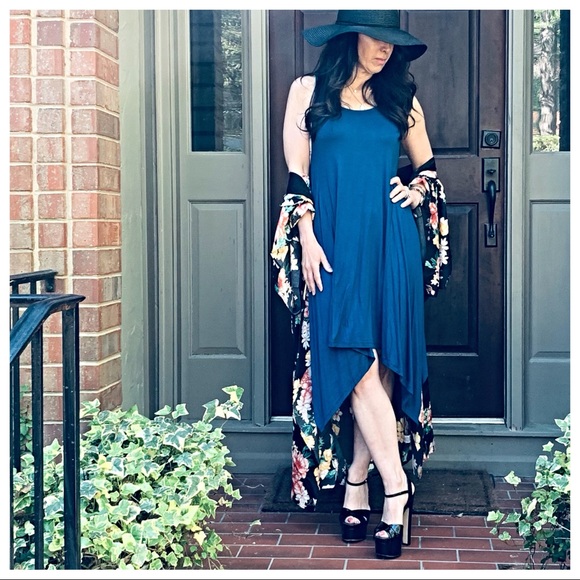 Asymmetrical tank dress - Picture 3 of 7